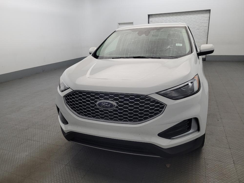 used 2024 Ford Edge car, priced at $28,295