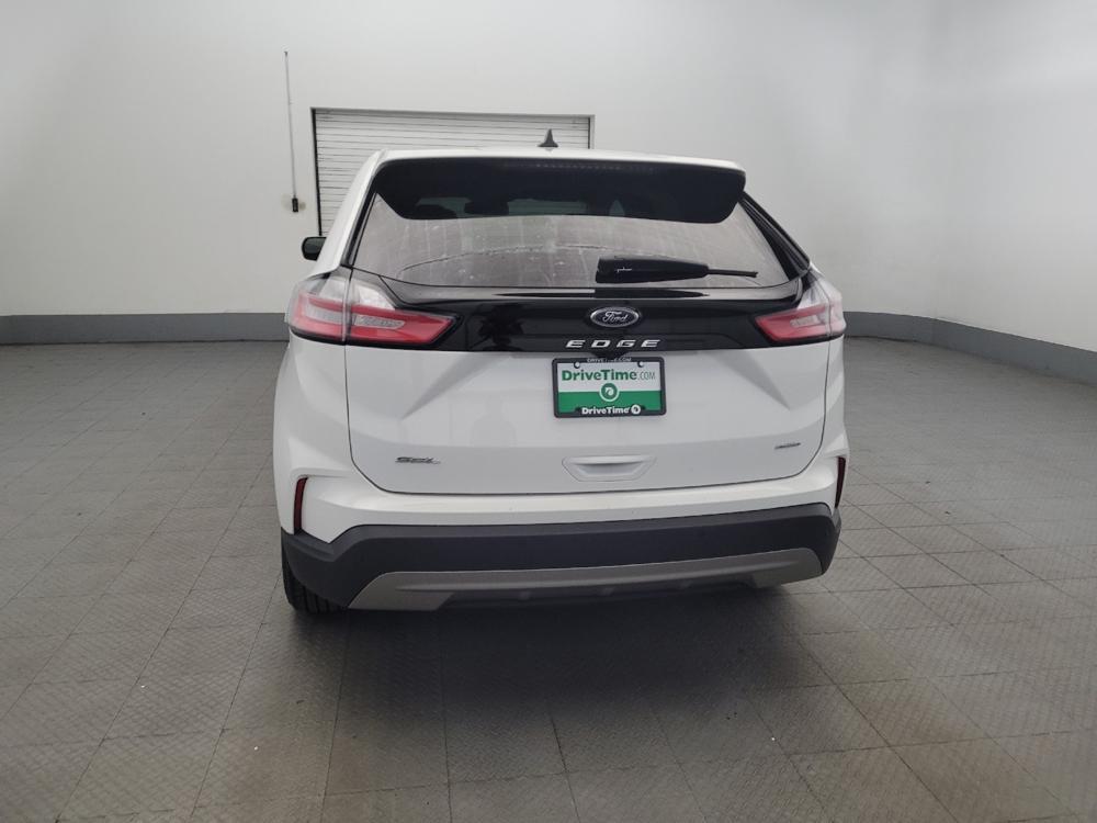 used 2024 Ford Edge car, priced at $28,295