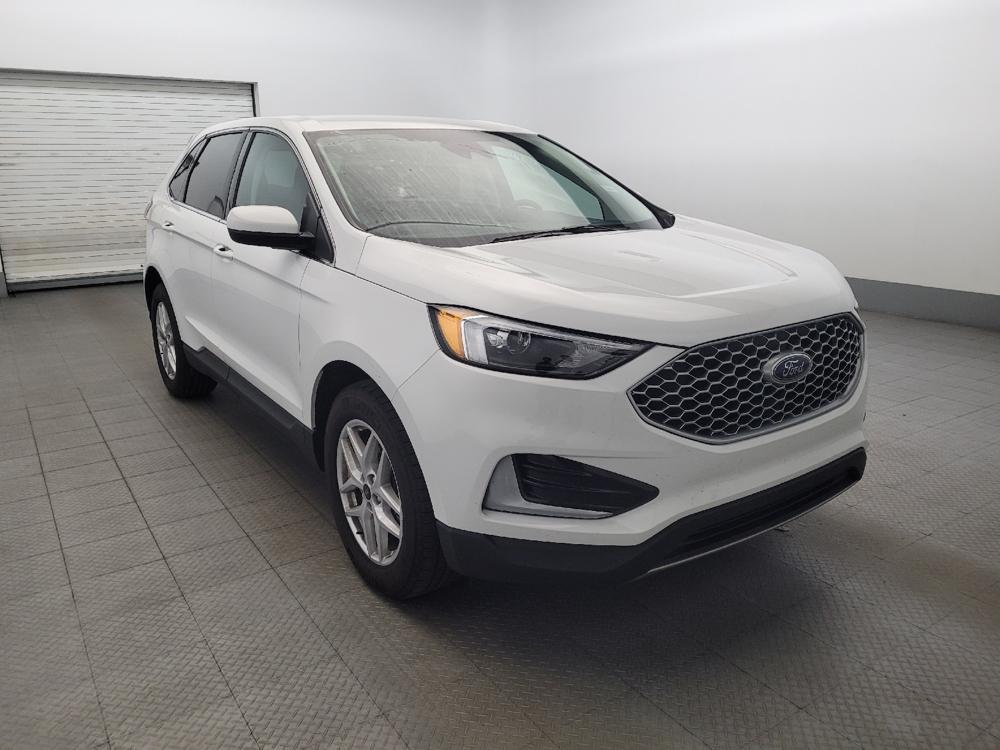 used 2024 Ford Edge car, priced at $28,295