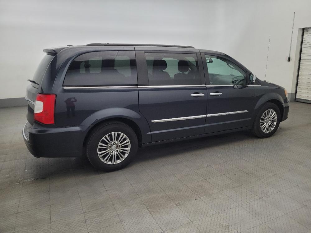 used 2014 Chrysler Town & Country car, priced at $14,895