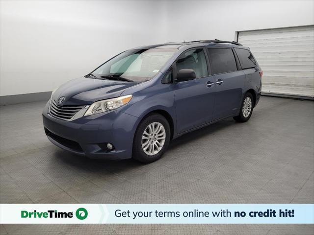 used 2015 Toyota Sienna car, priced at $21,395