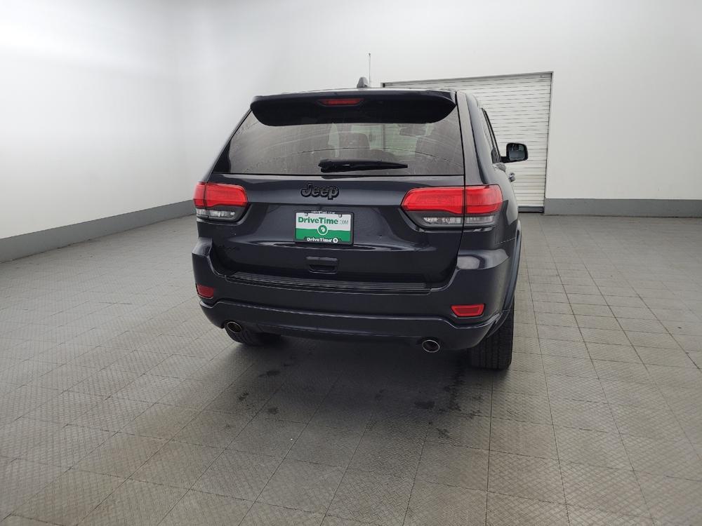 used 2014 Jeep Grand Cherokee car, priced at $19,095
