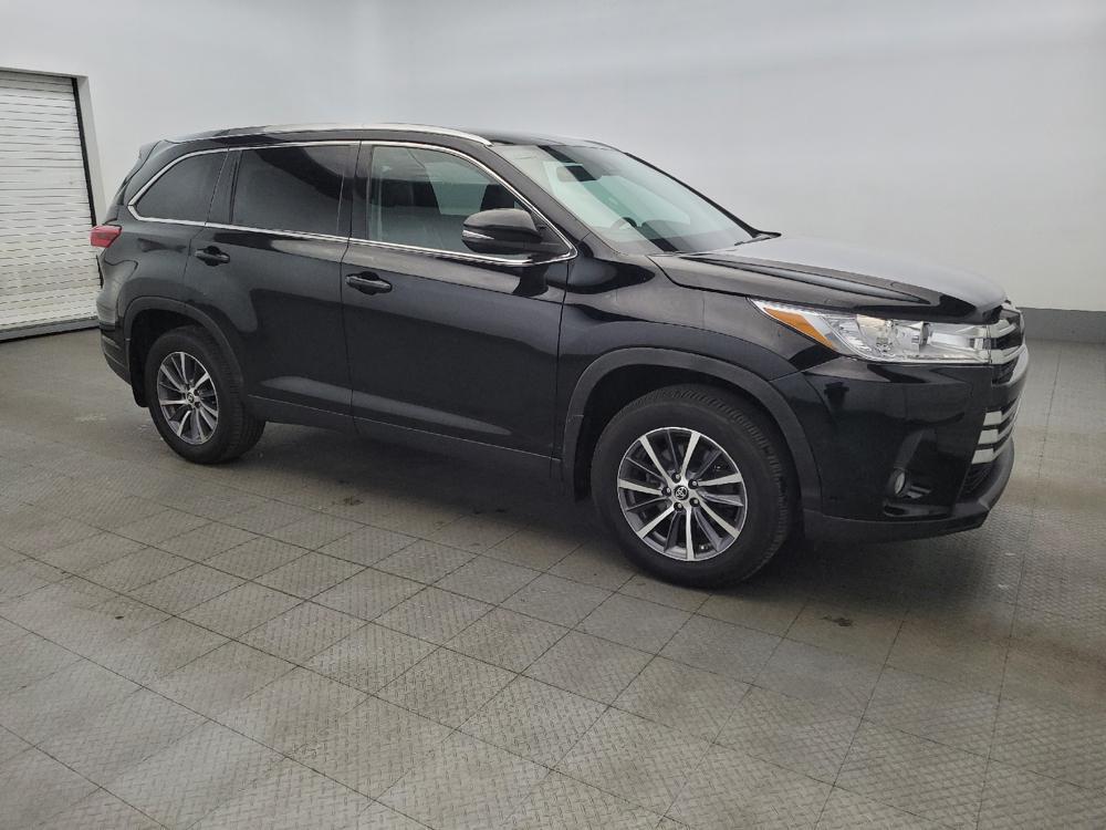 used 2019 Toyota Highlander car, priced at $25,195
