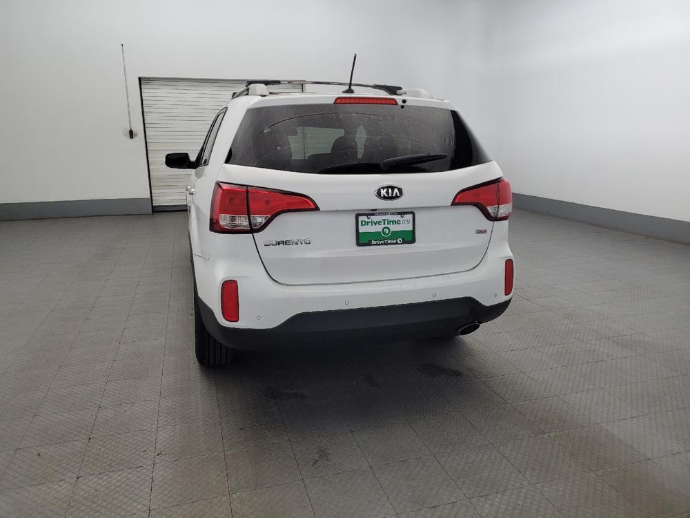 used 2015 Kia Sorento car, priced at $16,495