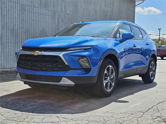 new 2025 Chevrolet Blazer car, priced at $36,356