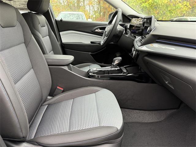 new 2025 Chevrolet Trax car, priced at $25,485