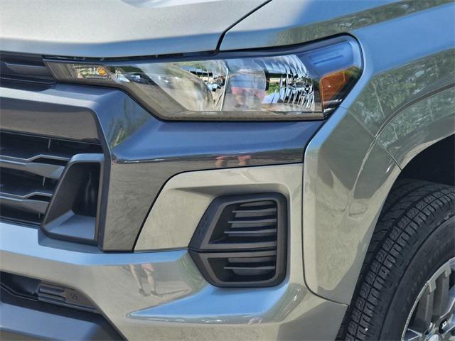 new 2025 Chevrolet Colorado car, priced at $41,155