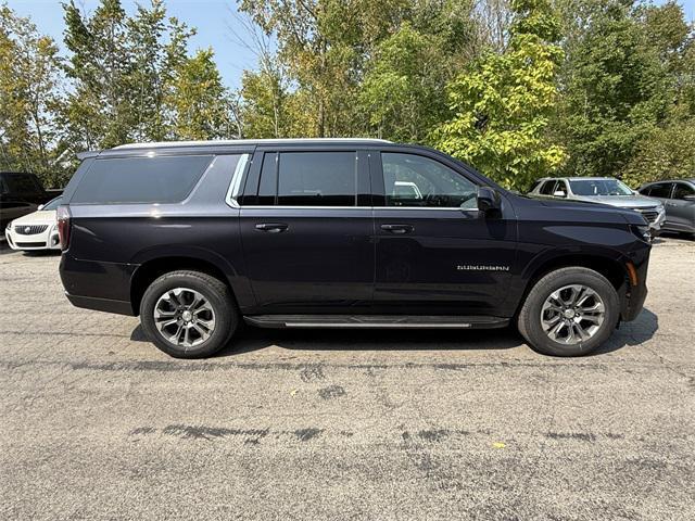 new 2025 Chevrolet Suburban car, priced at $67,595