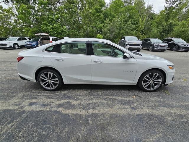 new 2025 Chevrolet Malibu car, priced at $32,437