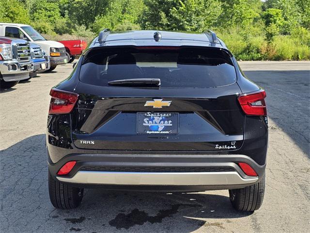 new 2025 Chevrolet Trax car, priced at $24,955