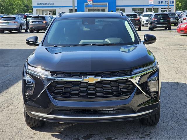 new 2025 Chevrolet Trax car, priced at $24,955