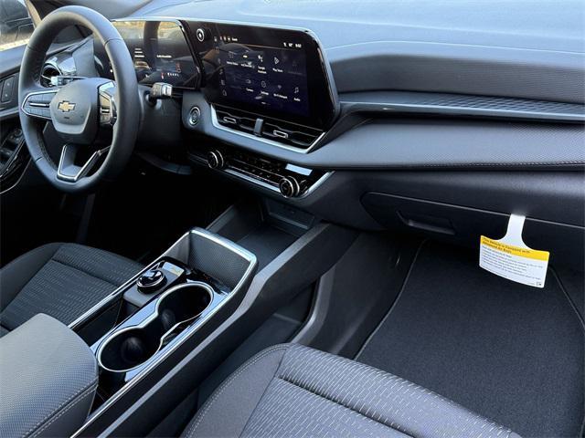 new 2026 Chevrolet Equinox car, priced at $30,495