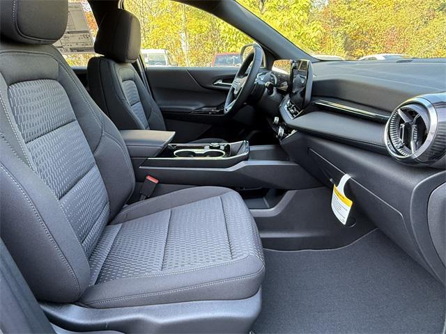 new 2026 Chevrolet Equinox car, priced at $30,495