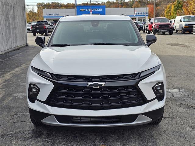 new 2025 Chevrolet Blazer car, priced at $37,418