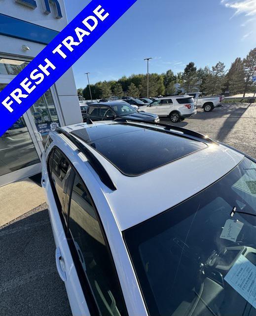 used 2022 Chevrolet Equinox car, priced at $24,500