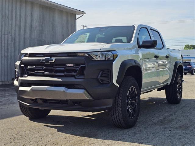 new 2025 Chevrolet Colorado car, priced at $44,195
