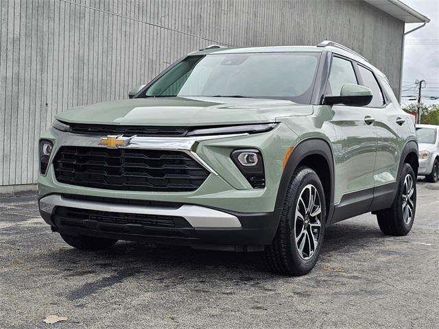 new 2025 Chevrolet TrailBlazer car, priced at $25,293