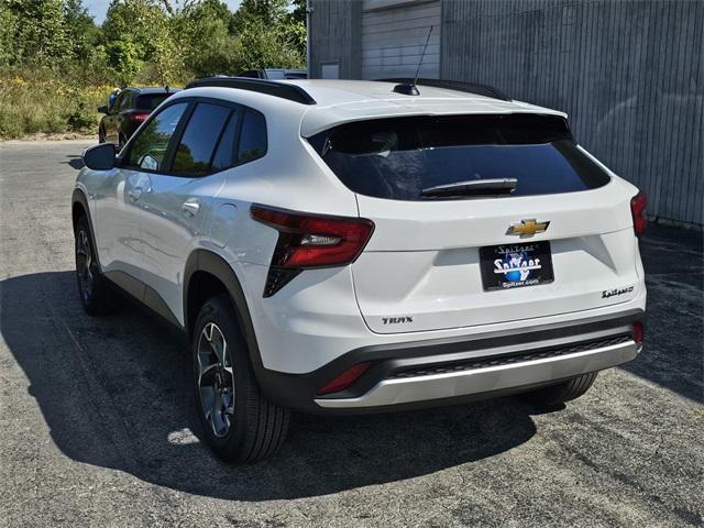 new 2025 Chevrolet Trax car, priced at $22,737