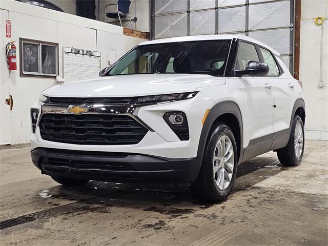 new 2025 Chevrolet TrailBlazer car, priced at $25,215