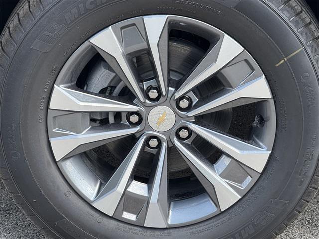 new 2026 Chevrolet Equinox car, priced at $34,370