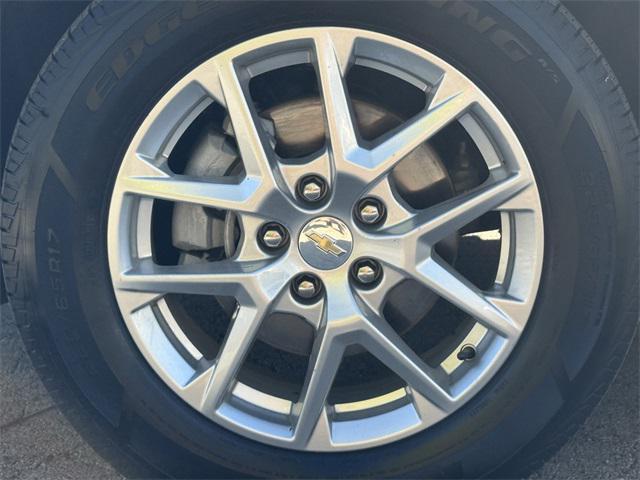 used 2022 Chevrolet Equinox car, priced at $19,596