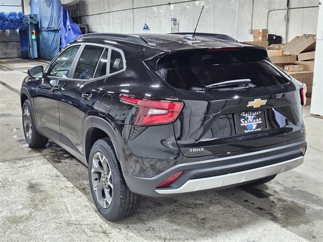 new 2025 Chevrolet Trax car, priced at $25,235