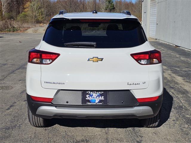 new 2025 Chevrolet TrailBlazer car, priced at $27,884