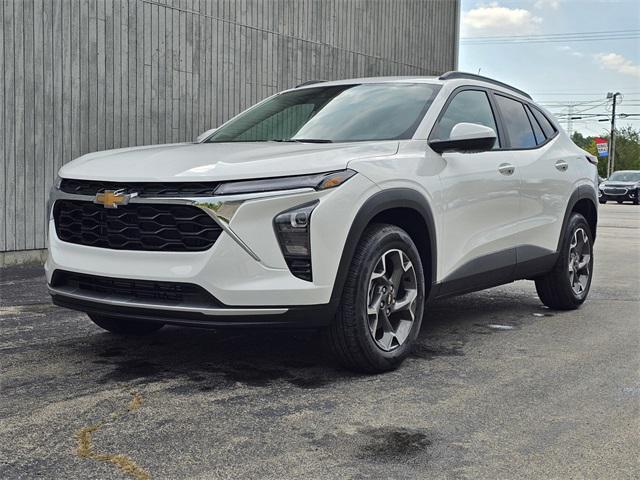 new 2025 Chevrolet Trax car, priced at $23,650