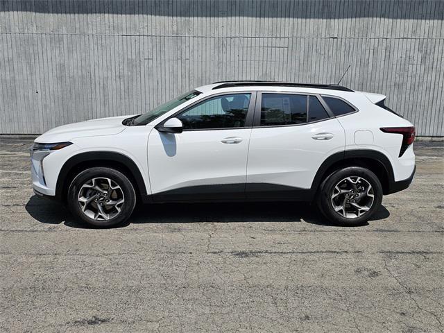used 2025 Chevrolet Trax car, priced at $24,976
