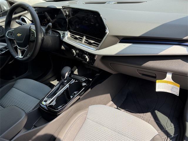 new 2025 Chevrolet Trax car, priced at $25,750