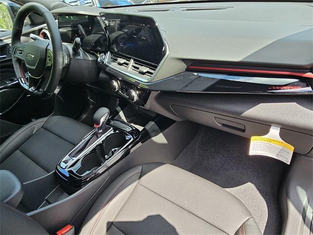 new 2025 Chevrolet Trax car, priced at $27,850