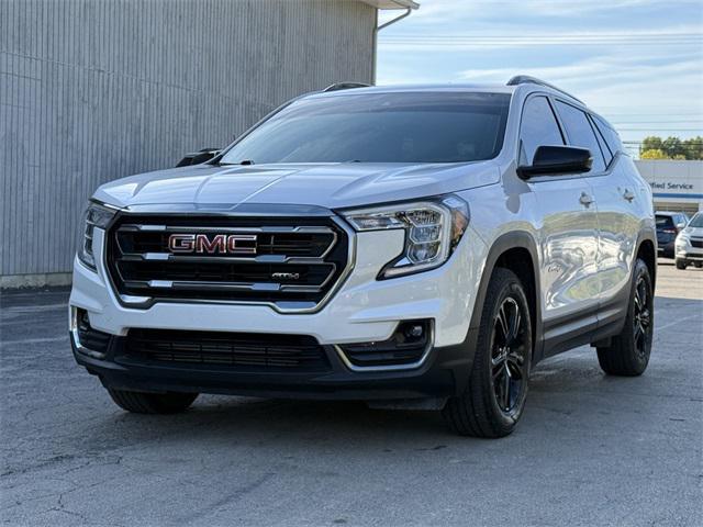 used 2023 GMC Terrain car, priced at $25,086