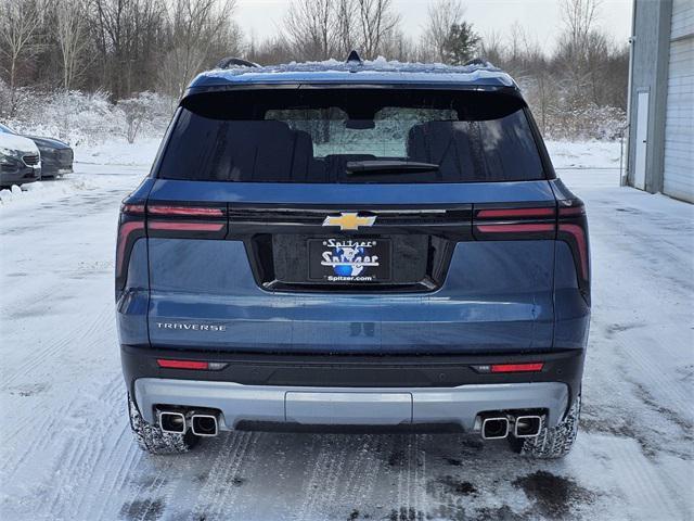 new 2025 Chevrolet Traverse car, priced at $40,939