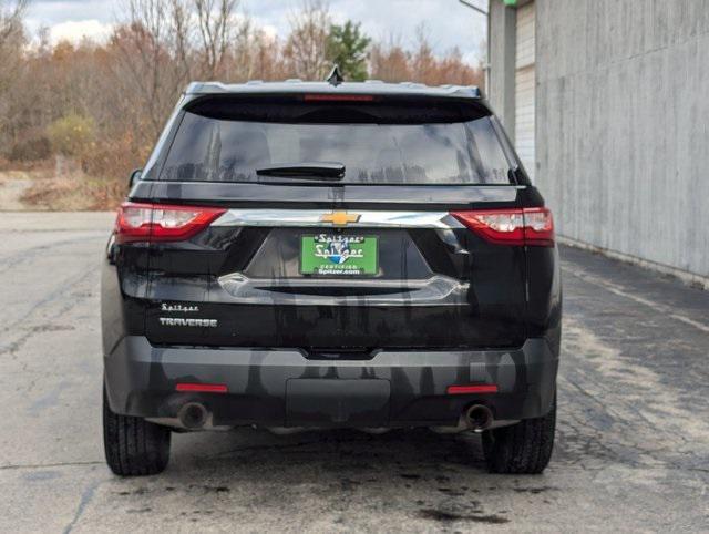 used 2021 Chevrolet Traverse car, priced at $26,315