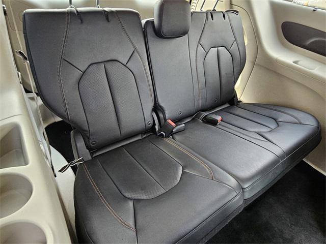 used 2018 Chrysler Pacifica car, priced at $15,500
