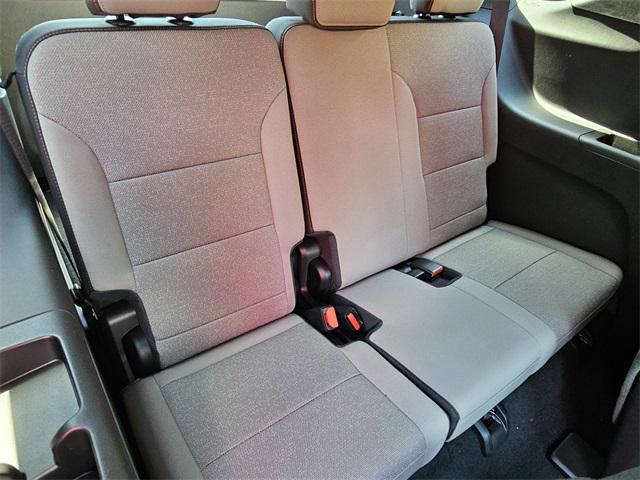 new 2025 Chevrolet Traverse car, priced at $43,310