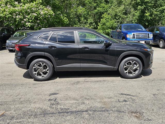 new 2025 Chevrolet Trax car, priced at $25,750