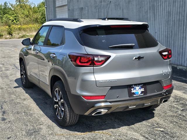 new 2025 Chevrolet TrailBlazer car, priced at $29,164