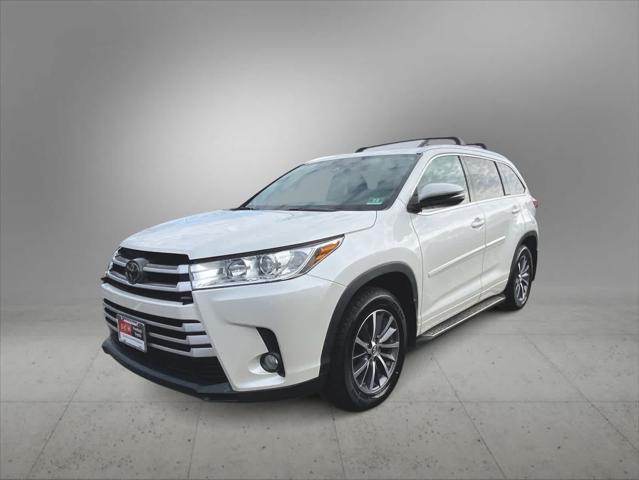 used 2018 Toyota Highlander car, priced at $24,688