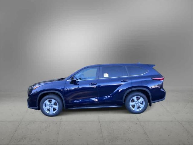 new 2024 Toyota Highlander car, priced at $43,387