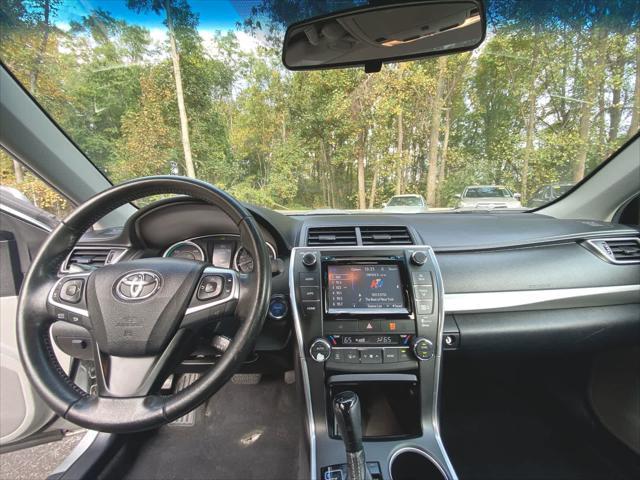 used 2015 Toyota Camry Hybrid car, priced at $7,900