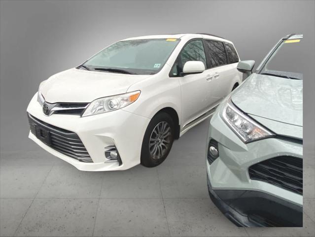 used 2019 Toyota Sienna car, priced at $27,066