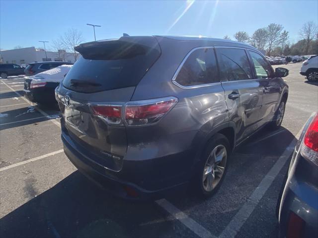 used 2015 Toyota Highlander car, priced at $20,997