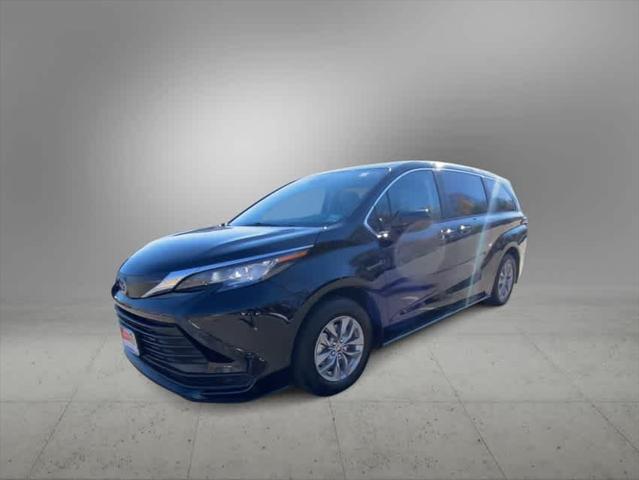 used 2022 Toyota Sienna car, priced at $38,590