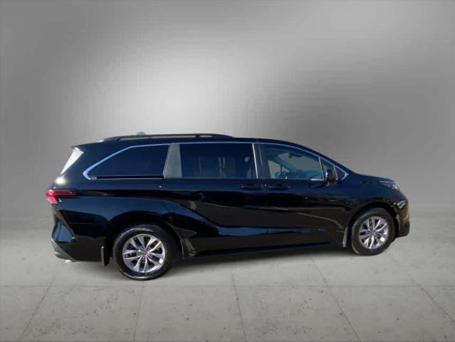 used 2022 Toyota Sienna car, priced at $38,590