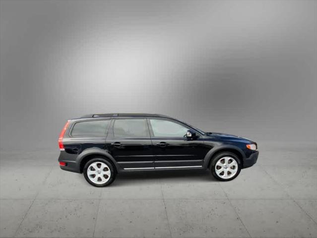 used 2016 Volvo XC70 car, priced at $17,190