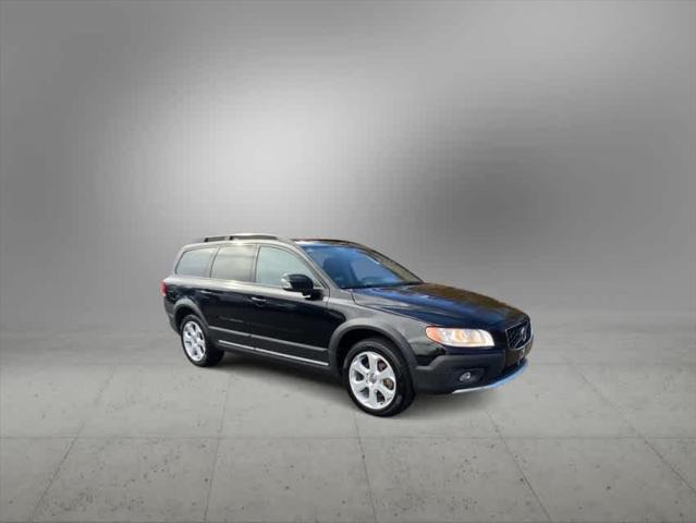 used 2016 Volvo XC70 car, priced at $17,190