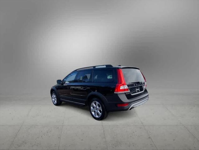 used 2016 Volvo XC70 car, priced at $17,190