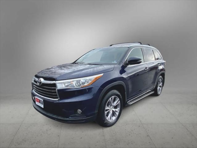 used 2015 Toyota Highlander car, priced at $16,700