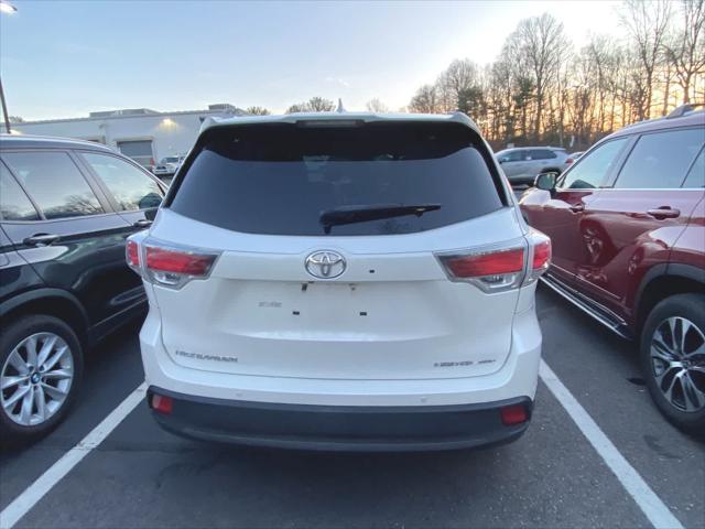 used 2015 Toyota Highlander car, priced at $17,949